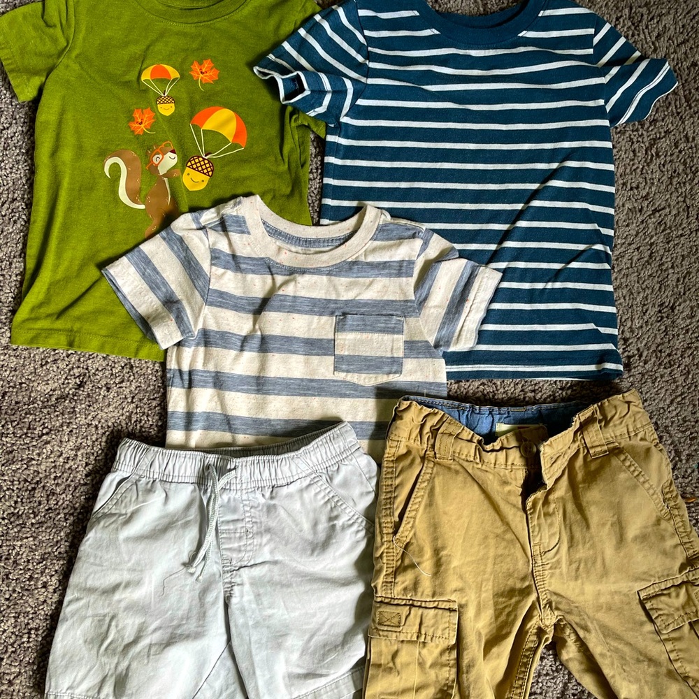 Short Sleeved shirts/ shorts set